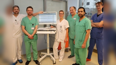 Nun haben die Angestellten der Intensivstation alle Patientendaten schnell im Blick: (Foto: Klinikum Freising)