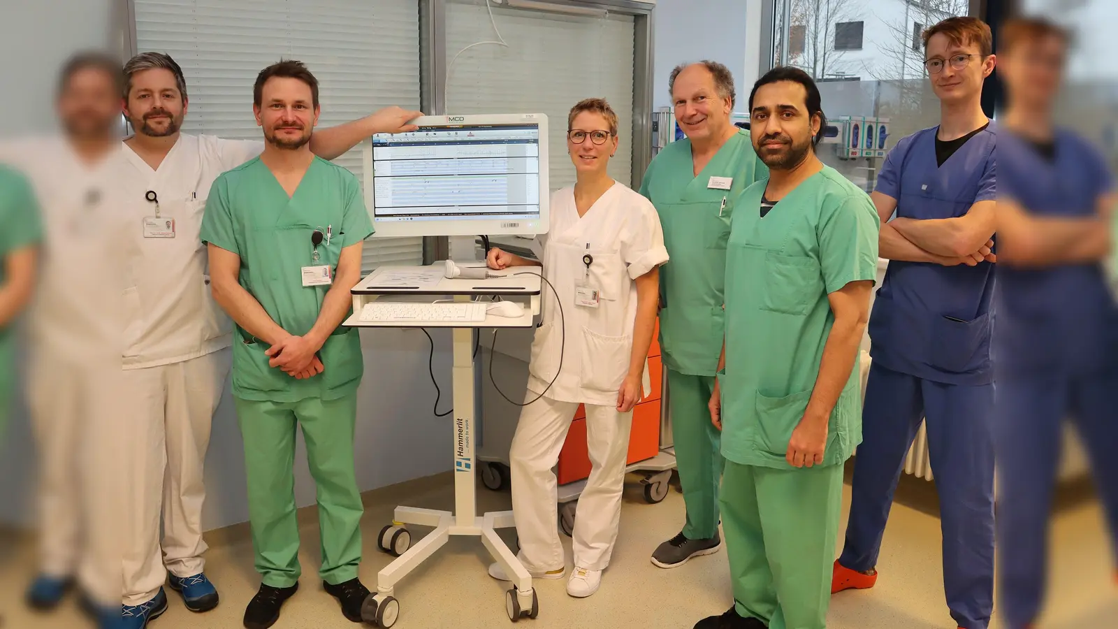 Nun haben die Angestellten der Intensivstation alle Patientendaten schnell im Blick: (Foto: Klinikum Freising)
