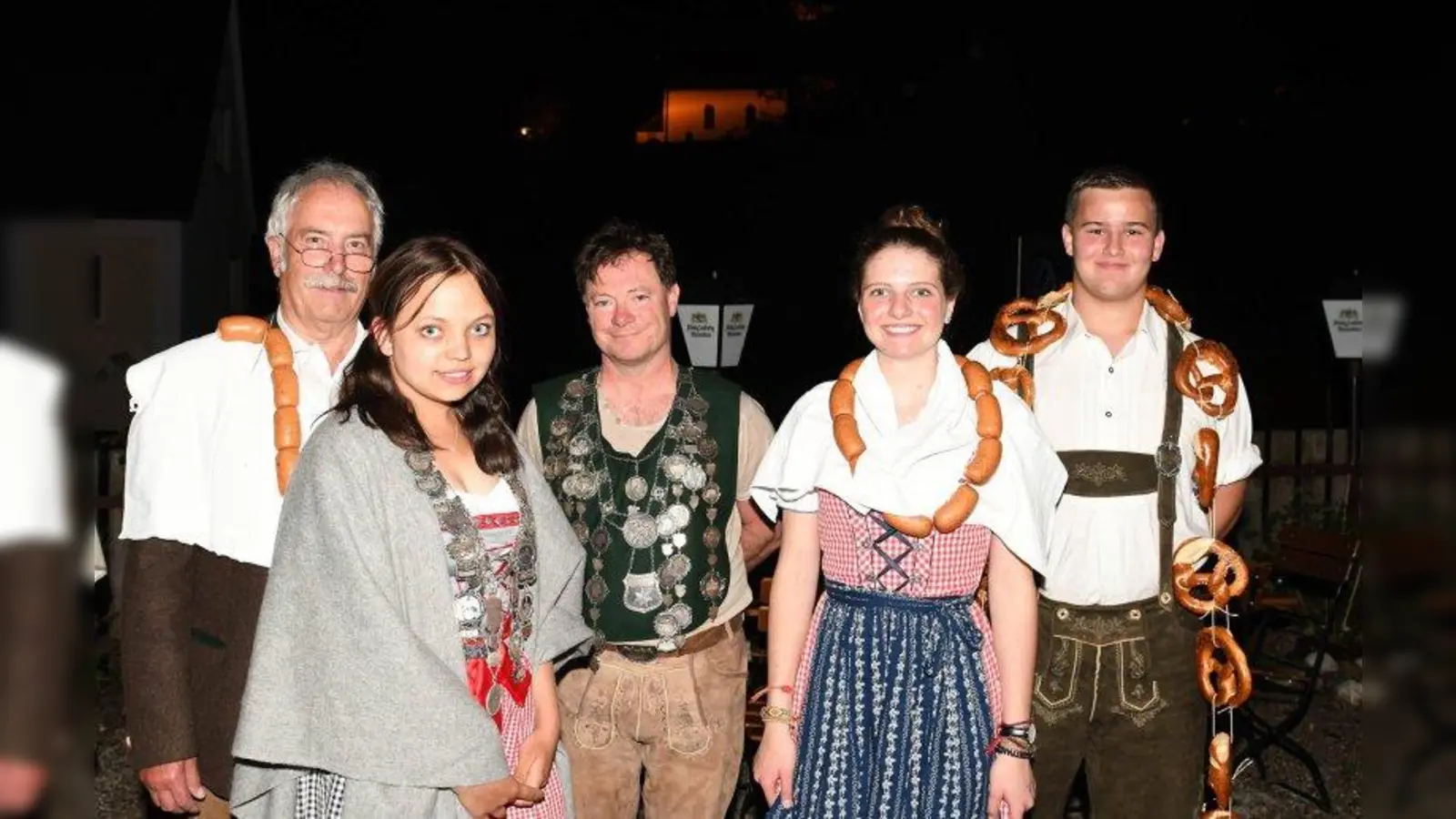 Die Schützenkönige: Herbert Breitenberger, Sarah Hils, Sven Hils, Fabiana Munz und Quirin Goller (von links). (Foto: SG Morgensternshützen)