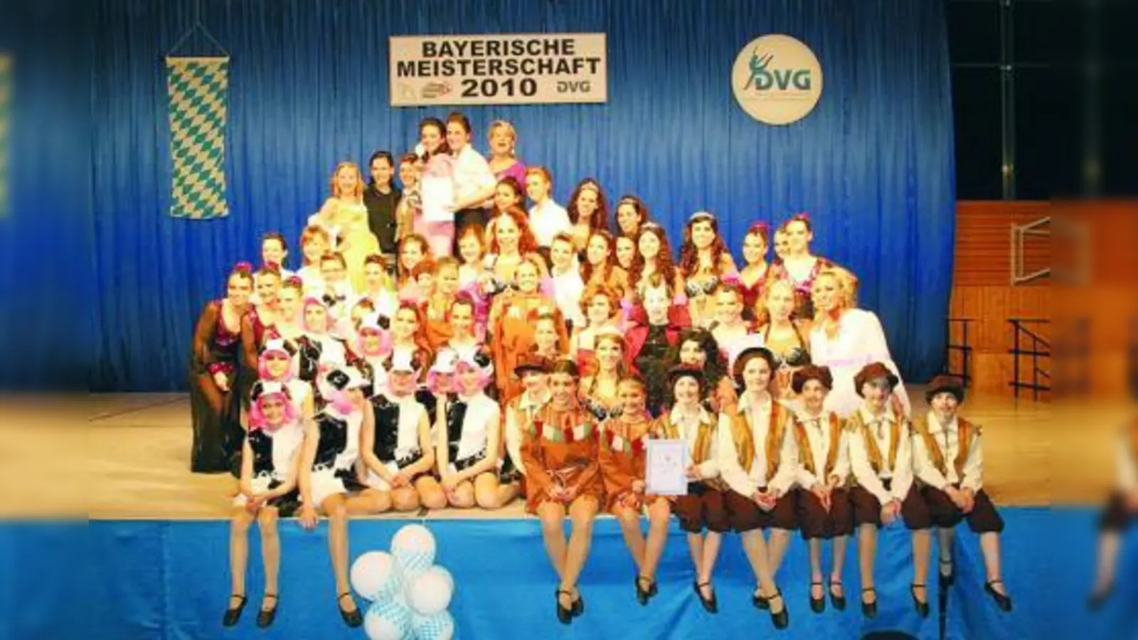 Die Tänzerinnen des 1. Karlsfelder JTSC haben erfolgreich an den Bayerischen Meisterschaften teilgenommen. (Foto: pi)