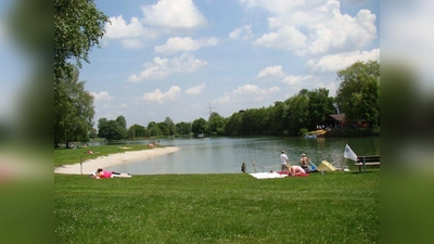 Beliebter Badegewässer: der Germeringer See. (Foto: pst)