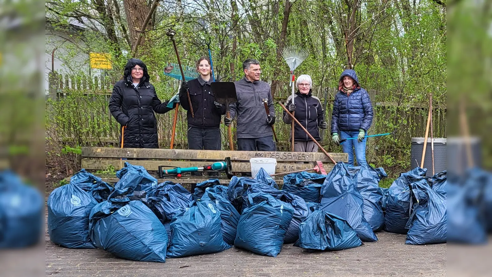 23 große Mülltüten mit den Hinterlassenschaften der modernen Zivilisation brachten die freiwilligen Helferinnen und Helfer an einem Tag voll. (Foto: privat)