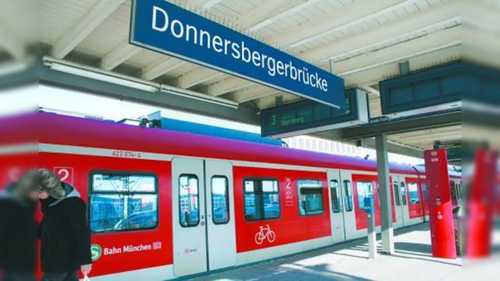 Grüne, CSU und FDP im BA Schwanthalerhöhe befürchten, die Stationen Donnersberger- und Hackerbrücke könnten bei einer zweiten S-Bahn-Stammstrecke „abgehängt” werden. (Foto: tg)