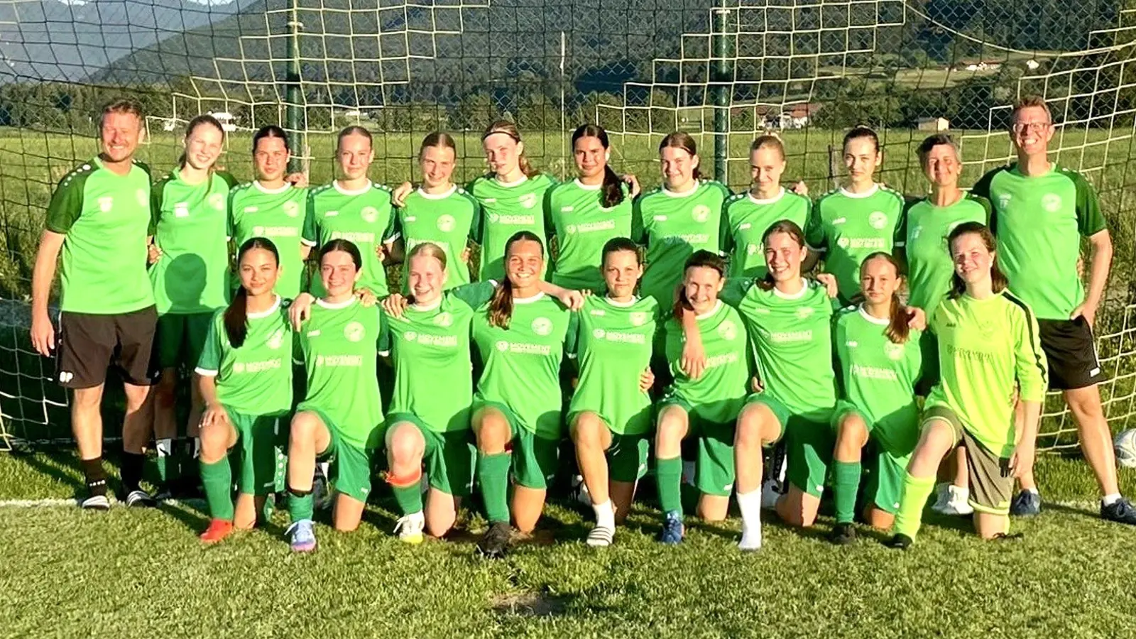 Spielen ab der nächsten Saison in der Landesliga: die U17-Mädchen des FC Fasanerie-Nord. (Foto: FC Fasanerie-Nord)