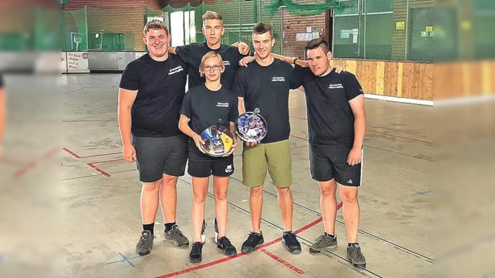 V. l. n. r.: Daniel Steber, Leo Heidacher, Selina Steber, Koni Heidacher und Sebastian Sperr.	 (Foto: TSV Ismaning)