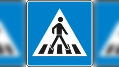 Zebrastreifen      Hier ist ein Fußgängerüberweg. DIe Fußgänger haben Vorrang und Fahrzeuge müssen anhalten (Foto: Stvo)
