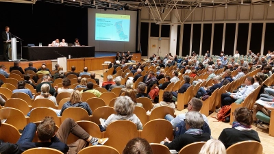 Die Bürgerversammlung für den Bezirk Obergiesing-Fasangarten findet wie gewohnt im Anton-Fingerle-Bildungszentrum statt. (Archivbild: bas)