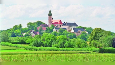 Blick auf den Heiligen Berg Kloster Andechs. Hier befindet sich eine der größten Klosterbrauereien Deutschlands. (Foto: mka)