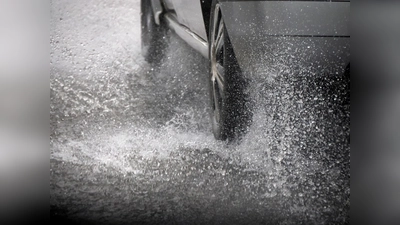 Wer bei starkem Regen mit dem Auto unterwegs ist, sollte mit Aquaplaning rechnen.  (Foto: ERGO via aum)