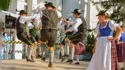 Der Trachtenverein D' Hachinger Taler lädt am Sonntag ein zum Erntefest.  (Foto: D' Hachinger Taler)