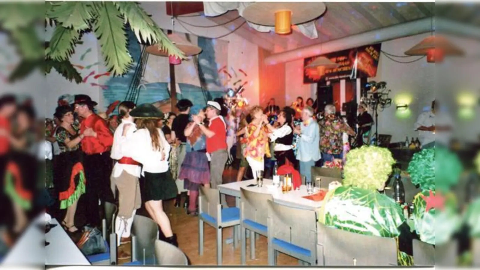 Am Samstag, 18. Februar wurd im Pfaarsaal Christi Hommerlfahrt gescheit Fasching gefeiert.	 (Foto: VA)