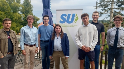 Der Kreisvorstand der Schüler- und Auszubildenden-Union Weilheim-Schongau (v.l.): Vinzent Schiessler, Ferdinand Pfeifer, Sebastian Schmatz, Rudolf Juergens, Jonas Kraus, Benedikt Widder und Maximilian Ludwig. (Foto: Juergens)