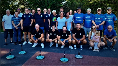 Gemeldete Mannschaften bei der ersten Dorfmeusterschaft des ESV Herrsching (von links unten nach rechts oben): d.AH‘ler 1516 Fussballer, Breitbrunner Auswahl, Fussballer Breitbrunn und der Stammtisch Post. (Foto: ESV Herrsching e.V. )