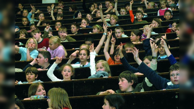Am 21. Mai startet das Sommersemester der KinderUni.
