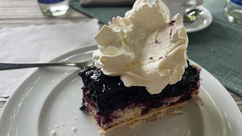 Süßes und Herzhaftes wird im Gleis 1 gebacken. (Foto: hw)