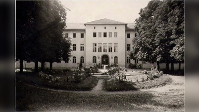 1954: Die Landestaubstummenanstalt in der wiederaufgebauten früheren Nervenklinik. (Foto: Beetz / mogehis.de)