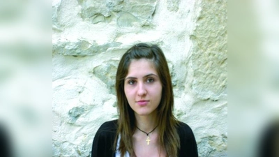 Leslie, 17 Jahre, Abiturientin