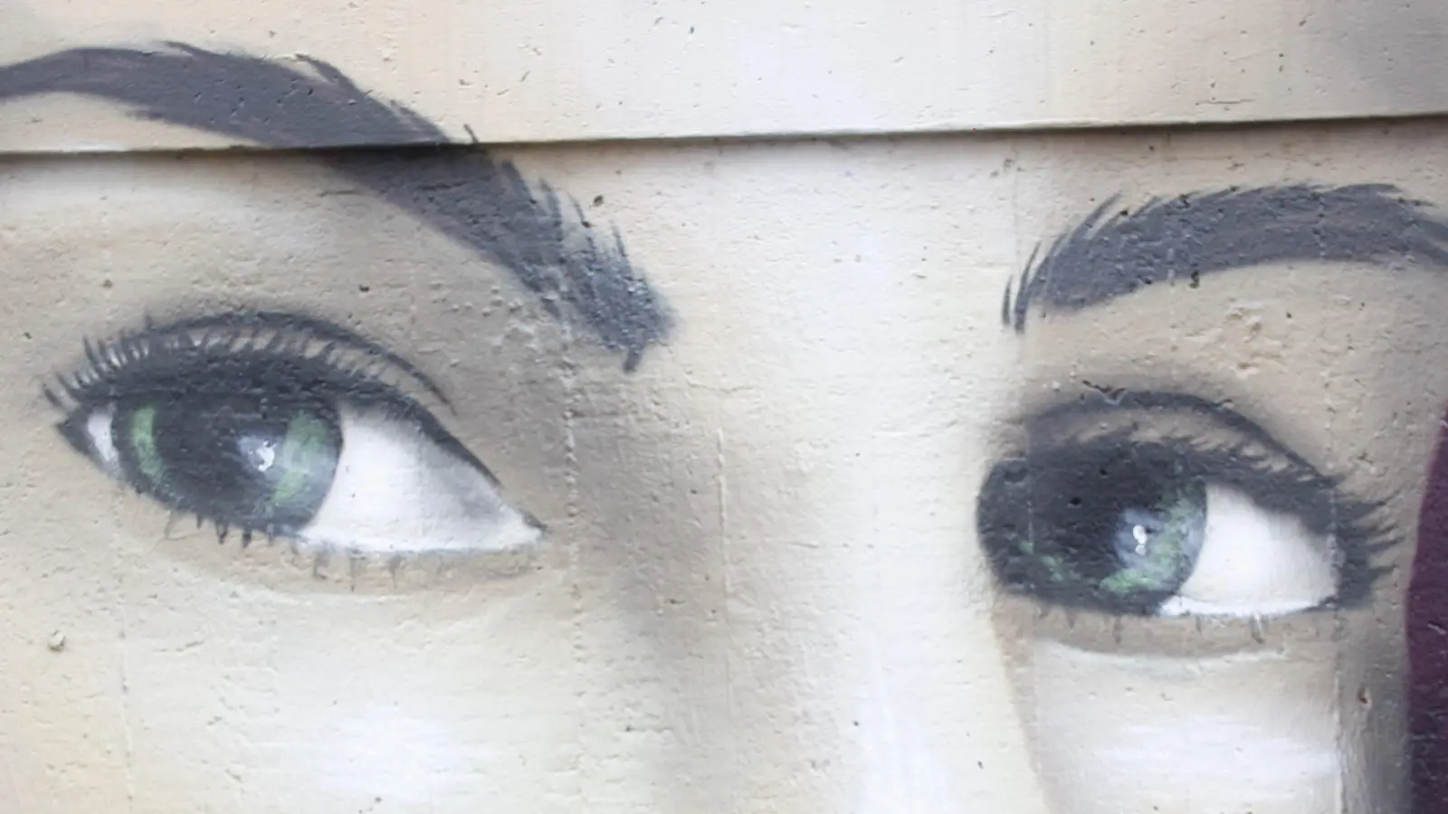 Durch praktische Übungen und Anleitungen durch den erfahrenen Künstler erwa.one können beim Nepomuk-Workshop Werke gestaltet werden. (Foto: job)