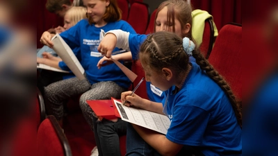 Die Kinderjury bewertet die gezeigten Filme und vergibt am Ende den Goldenen Elefanten als Preis. (Foto: SüdPolstatation)