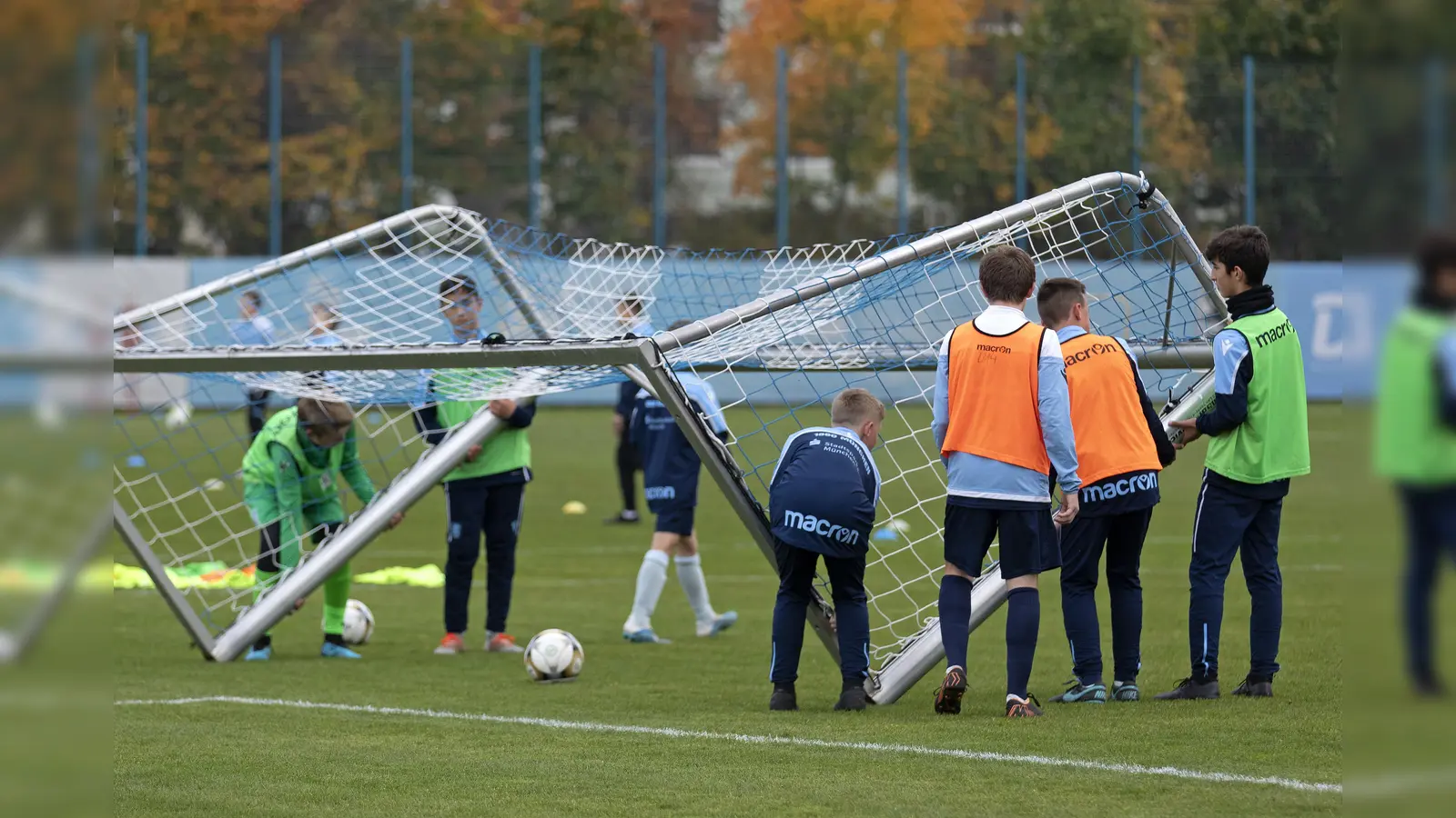 Wieder gestattet: Training mit Körperkontakt. (Foto: Anne Wild)