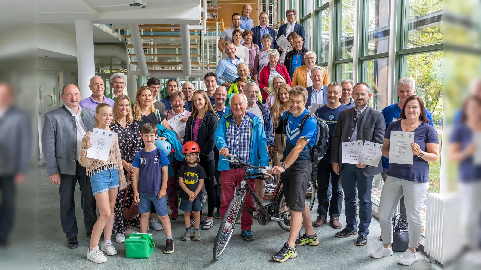 Preisverleihung im Landratsamt: Die besten Leistungen wurden gewürdigt. (Foto: Landratsamt Starnberg)
