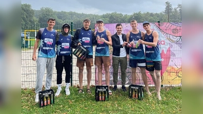 Erfolgreiche Jungs: das Siegerfoto der Herren (Foto: Verein)