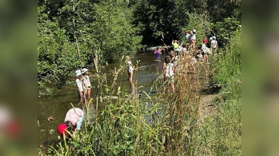 Die Würmranger sind eine Initiative aus Kindern und Erwachsenen, die sich für Naturerfahrungen und Naturschutz engagieren, besonders entlang des Würmgrünzugs.  (Foto: Würmranger)