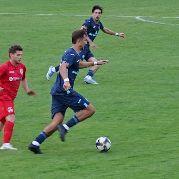 Im Zusammenspiel: Damjan Dordan und Cristian Leone.  (Foto: J. Mentel)