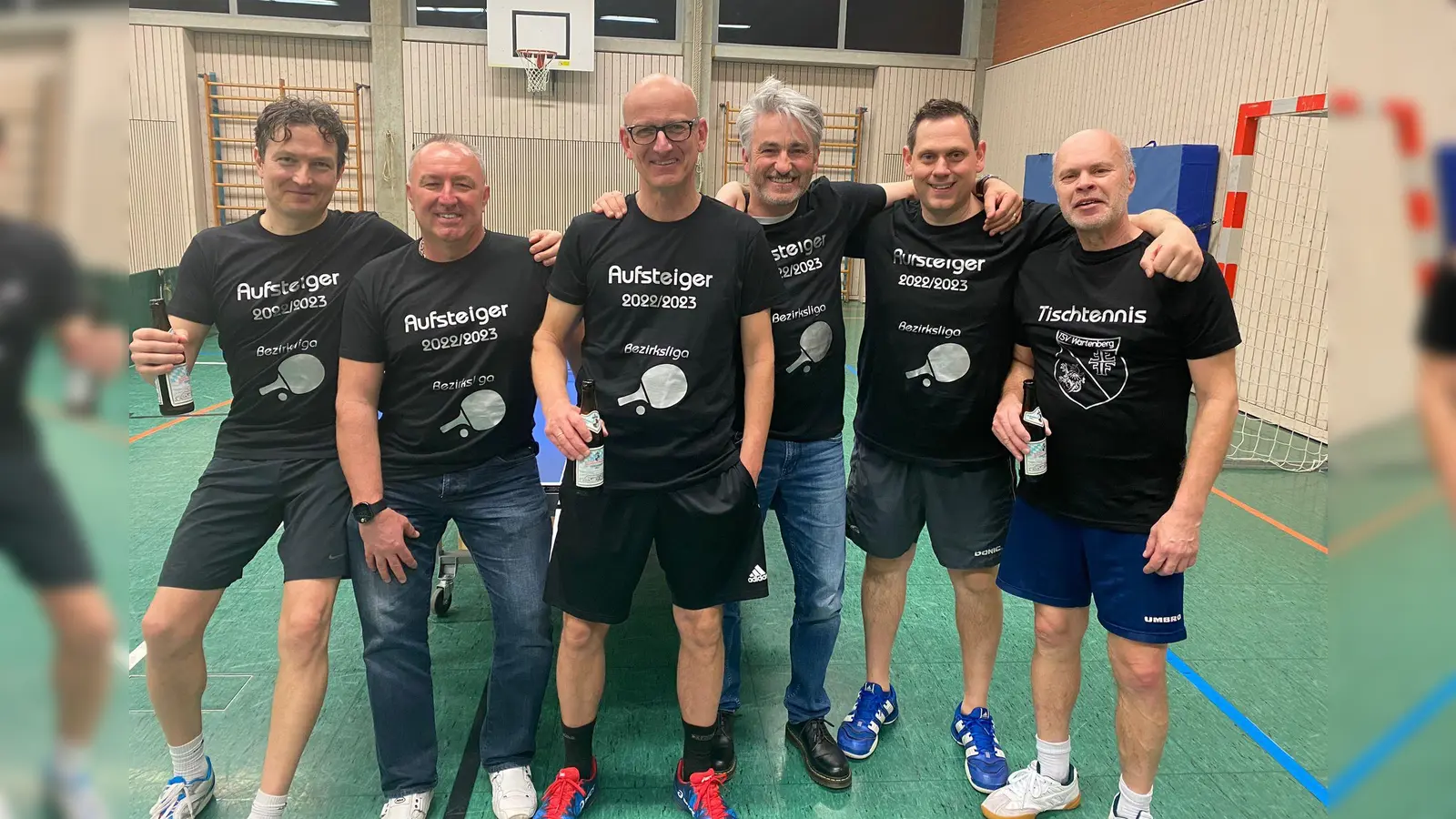 Von links nach rechts: Thomas Schwab, Zeljko Knapic, Claus Hieronymus, Karlheinz Hanseder, Josef Sedlmaier, Istvan Kalmar. Nicht auf dem Foto ist Thomas Heiler. (Foto: Abteilung Tischtennis TSV Wartenberg)
