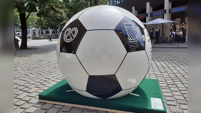 Alles dreht sich um das runde Leder! (Foto: mha)