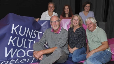 Das Orga-Kernteam freut sich auf viele Besucher bei der Kulturwoche (v.l.): Manfrend Lenzer , Ingrid Eder, Christoph Peklo, Ivana De Faveri, Gabriele Hofweber, Marion Wessely.  (Foto: Manfred Lenzer)