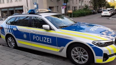 In Schwabing ist ein Polizist mit einem Messer angegriffen worden. Der Verdächtige wurde festgenommen. (Foto: mha)
