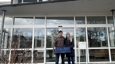 Gründerin und 1. Vorstand von Foodsaving &amp; More e.V., Carmen Nolte und Tom Schutte von der Vinyard-Gemeinde wollen in Zukunft noch enger zusammenarbeiten.  (Foto: hw)