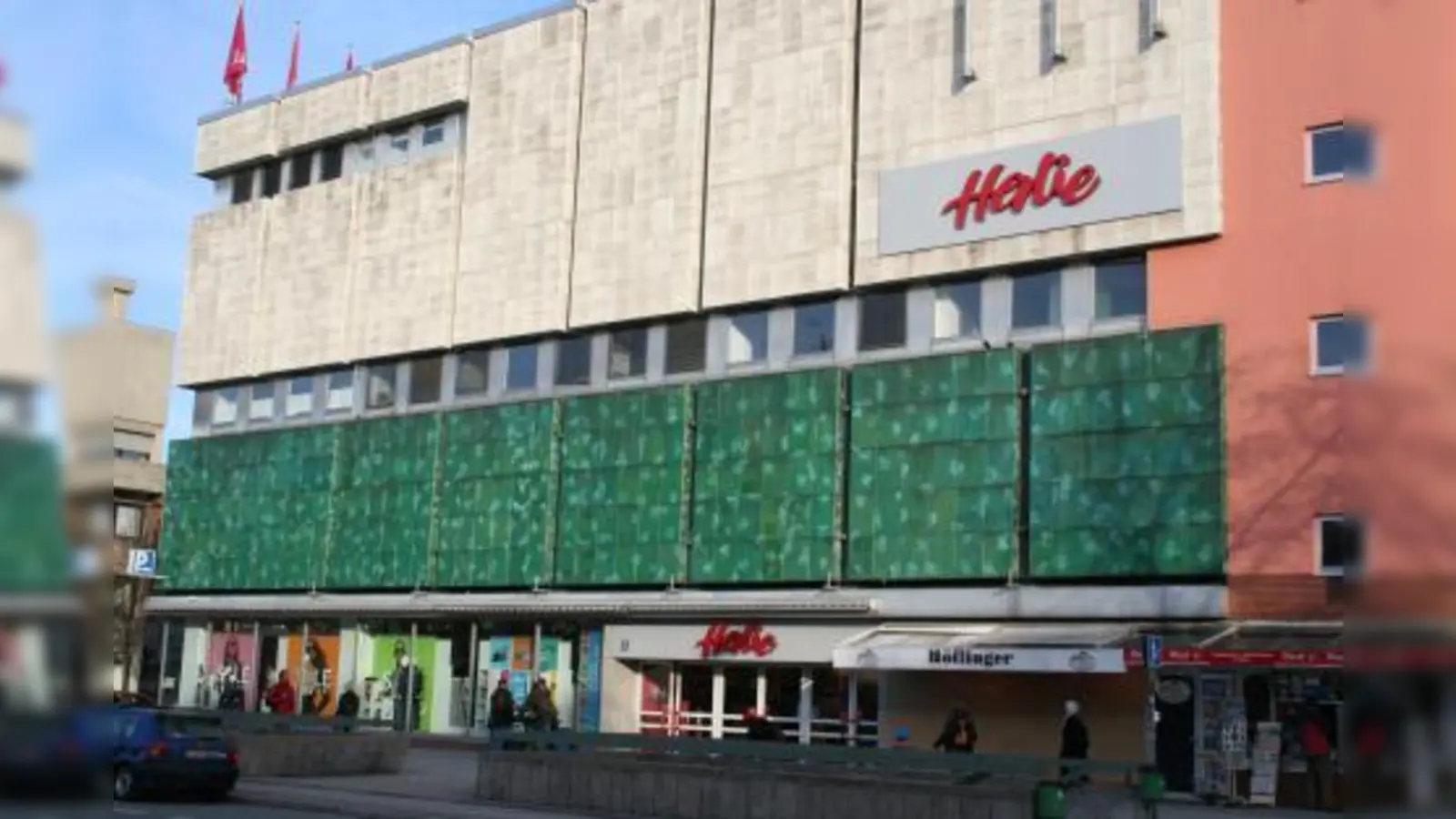 Im „Hertie” in der Fürstenrieder Straße fanden Laimerinnen und Laimer bisher ein vielfältiges Angebot. Doch seine Tage sind möglicherweise gezählt. (Foto: tg)