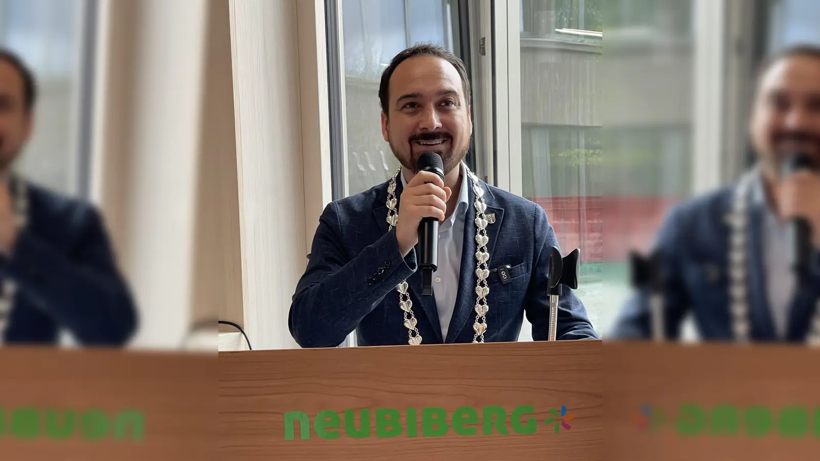 Erst kürzlich wurde das neue und alte Rathaus feierlich mit Bürgermeister Thomas Pardeller eingeweiht. (Foto: hw)