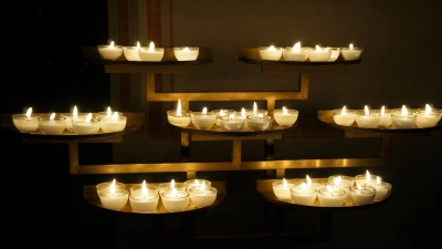 Bei einem Taizé-Gottesdienst wird Zeit zum Innehalten geboten. (Foto: hw)