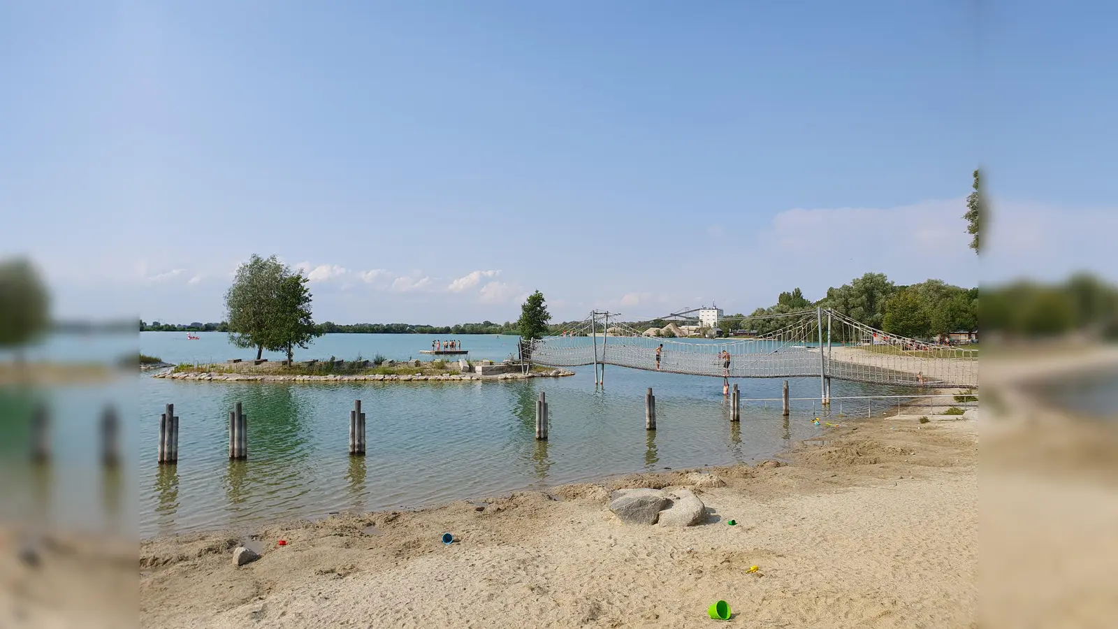 Der Kronthaler Weiher bietet eine natürliche Bademöglichkeit. Doch es gilt einiges dabei zu beachten. (Foto: jhö)