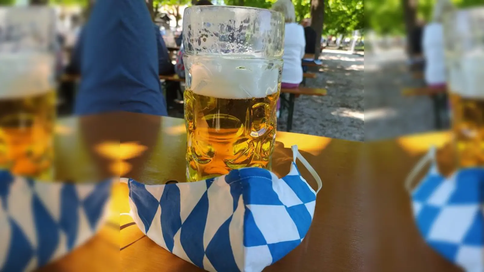 Endlich wieder a Maß im Freien: Neben dem großen Vergnügungspark lockt ein überdachter Biergarten, Live-Musik und eine Beach-Bar für die Jugend.  (Foto: std)