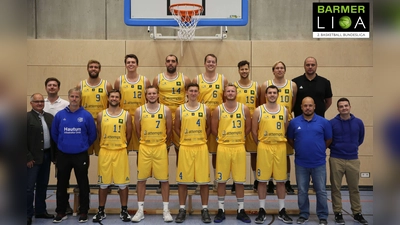Die Basketballer aus Oberhaching empfangen am Samstag den FC Bayern. Ein Sieg muss her, sind sich die sportlichen Hünen einig.  (Foto: TSV Oberhaching)