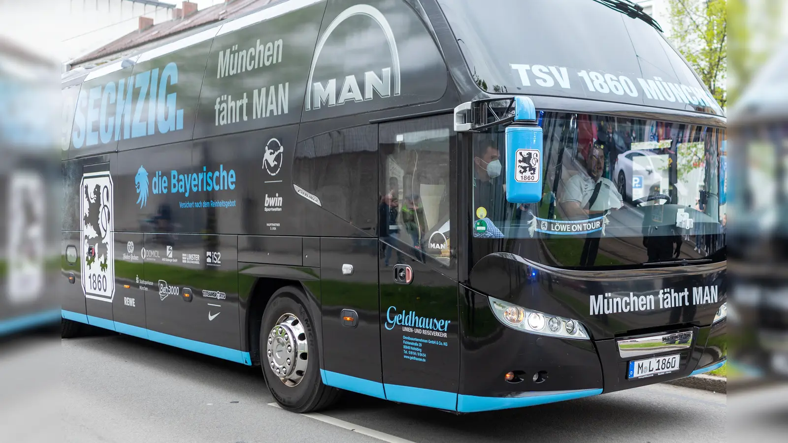 Reise in die Fränkische Schweiz: die Löwen auf Tour. (Foto: Anne Wild)