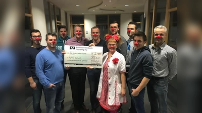 Die 20 Mitwirkenden der Aktion haben wieder ein großartiges Spendenergebnis erzielt.  (Foto: Stefan Riedl)