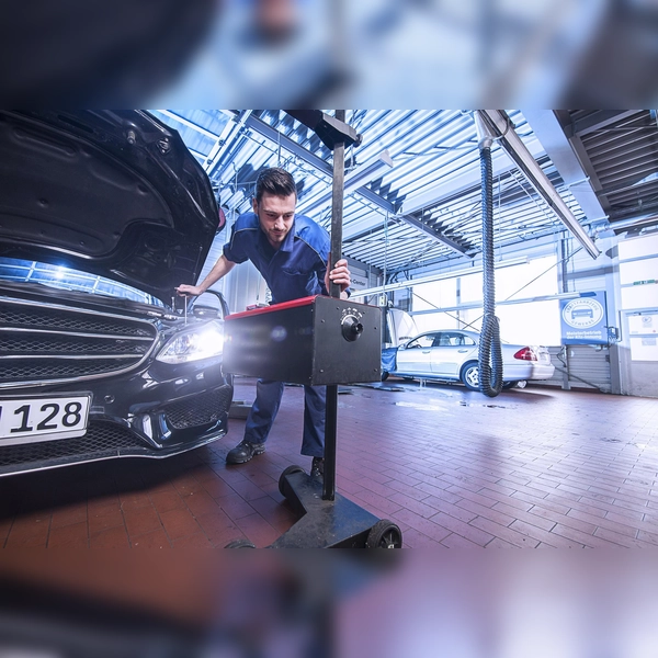 Im Oktober kann man die Beleuchtung seines Fahrzeugs kostenlos überprüfen lassen.  (Foto: ZDK-ProMotor via aum)