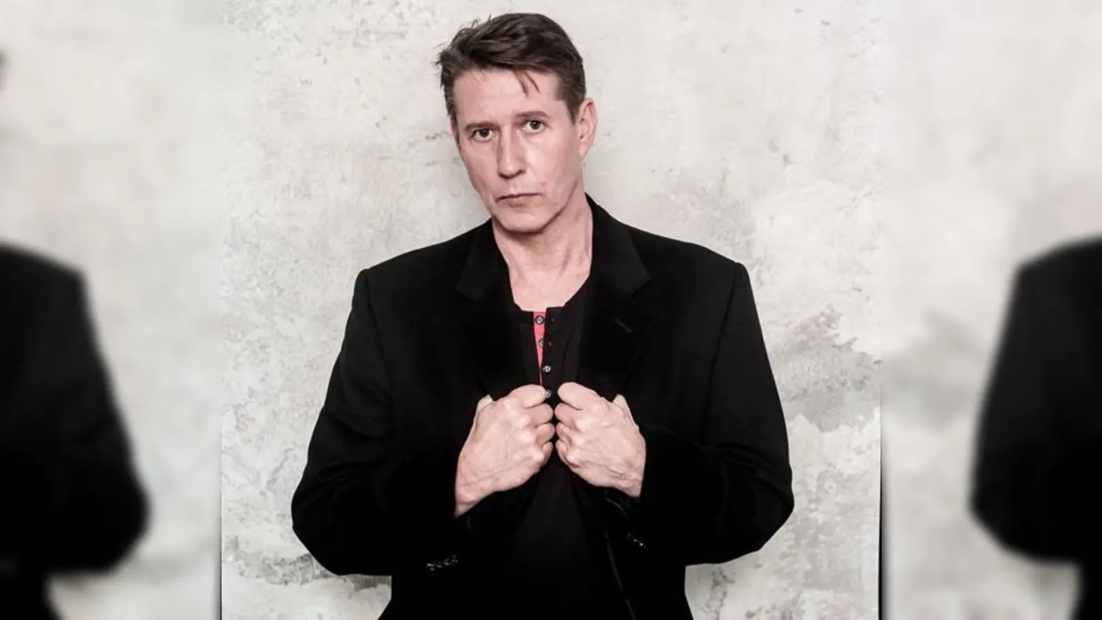 Der Kabarettist Andreas Rebers tritt am 23. Januar in Grünwald auf. Karten gibt es ab sofort zu kaufen.  (Foto: Janine Guldener)