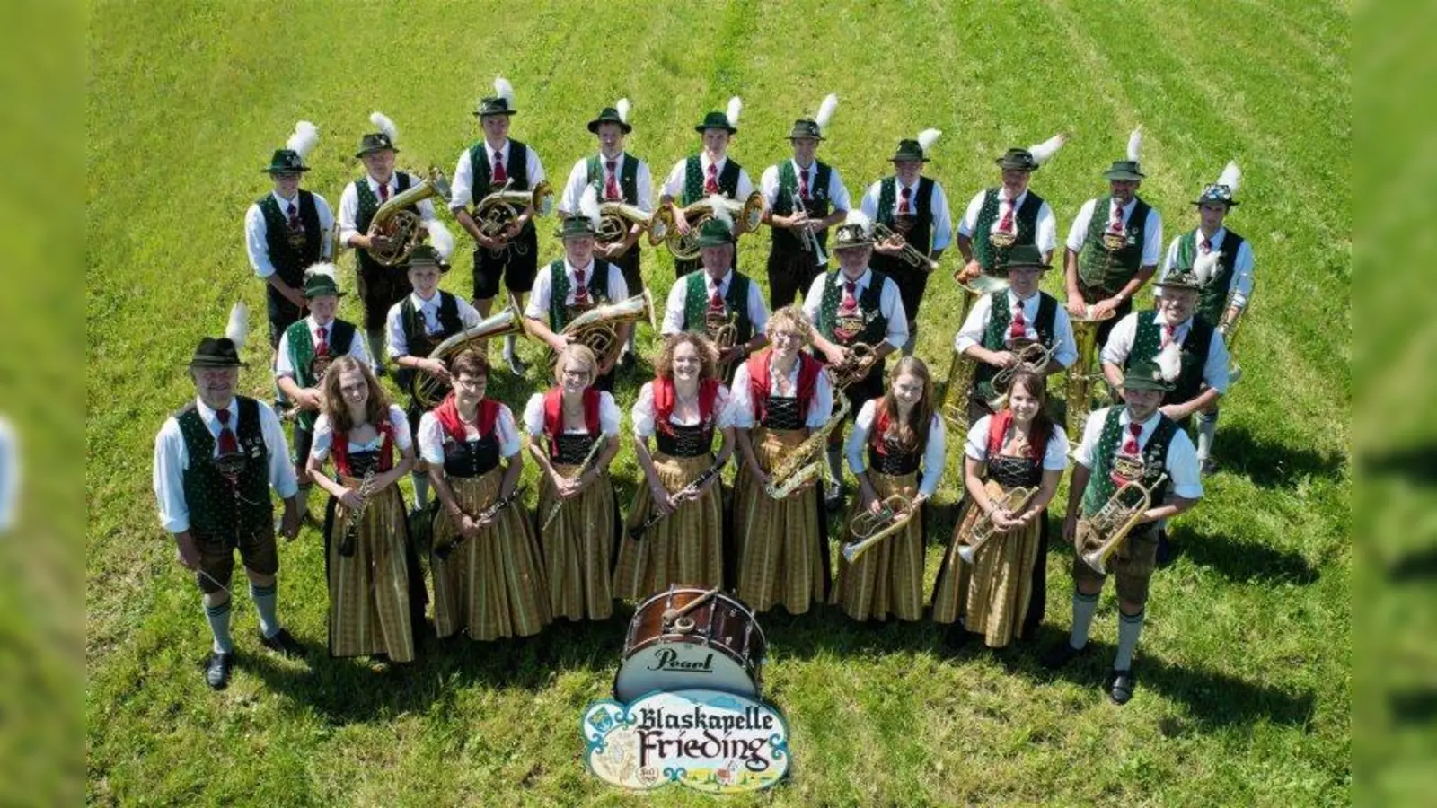 Die Friedinger Blaskaplle hat allen Grund zum feiern: Seit 50 Jahren musizieren sie gemeinsam. Das wird von Freitag, 16. Juni, bis Sonntag, 18. Juni, auch gebührend gefeiert - natürlich mit viel guter Blasmusik. (Foto: Blaskapelle Frieding)