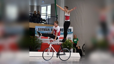 Benedikt Demmeler und Helena Lamprecht verdienten sich Platz 11. (Foto: RSV Pullach)