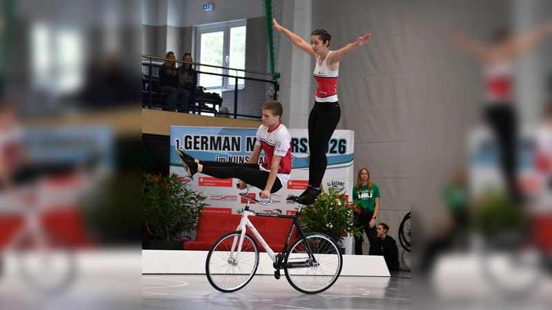 Benedikt Demmeler und Helena Lamprecht verdienten sich Platz 11. (Foto: RSV Pullach)