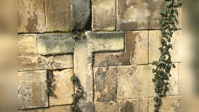 Einen geliebten Menschen zu verlieren, lässt manchmal alles zusammenbrechen. (Foto: Heike Woschee)