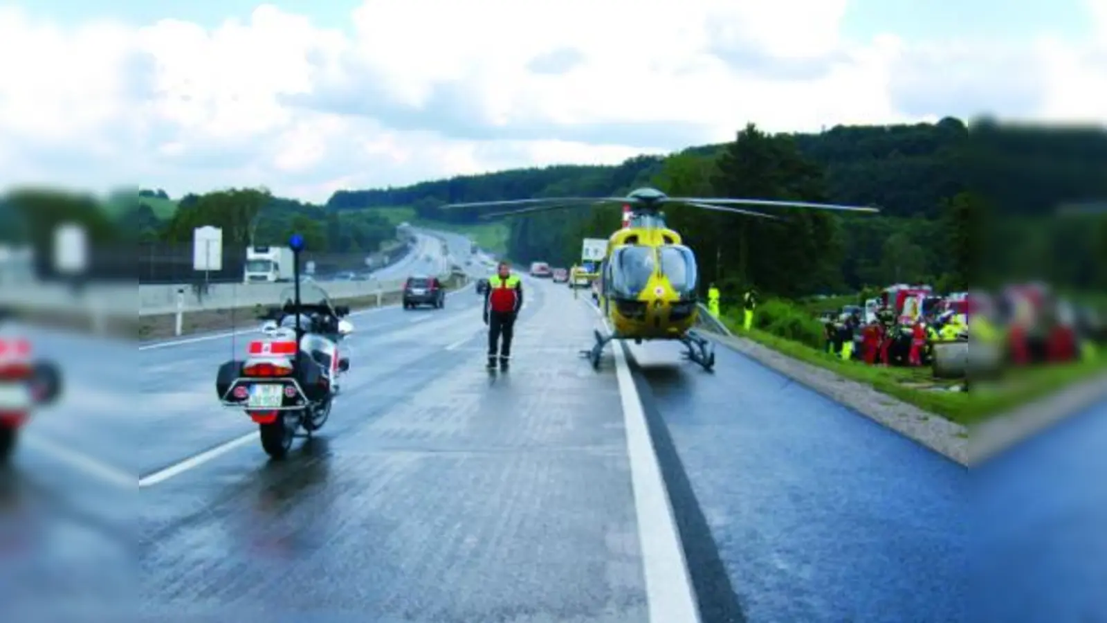 Auch das Absichern einer Unfallstelle gehört zu den Aufgaben der Johanniter‑Motorradstaffel. (Foto: Quelle: Johanniter)