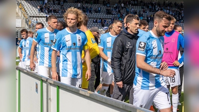 Glück im Unglück: Löwen-Profis im Abstiegskampf. (Foto: Anne Wild)