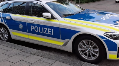 Im Zusammenhang mit dem Raubfall auf der Uhrenmesse in Unterschleißheim könnte ein Diebstahl aus einem Händlerauto am Rasthof Schlüsselfeld stehen. Die Polizei sucht Zeugen.  (Symbolbild: mha)